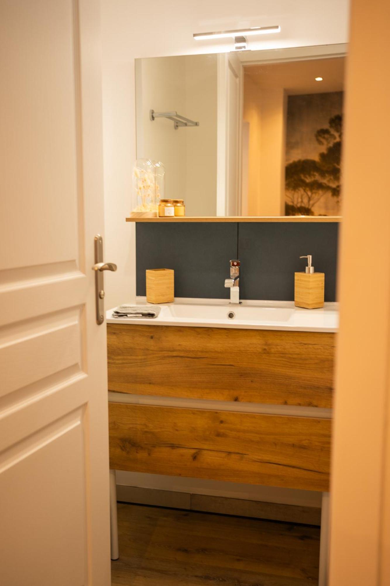 Appartements Plein Centre, A 5 Minutes Du Chateau Onzain Eksteriør bilde